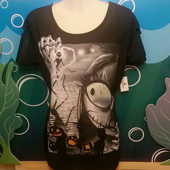 Disney Nightmare Before Christmas top - Picture 1 of 5